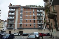 Appartamento in vendita a Torino Zona Cit Turin Via Cialdini3