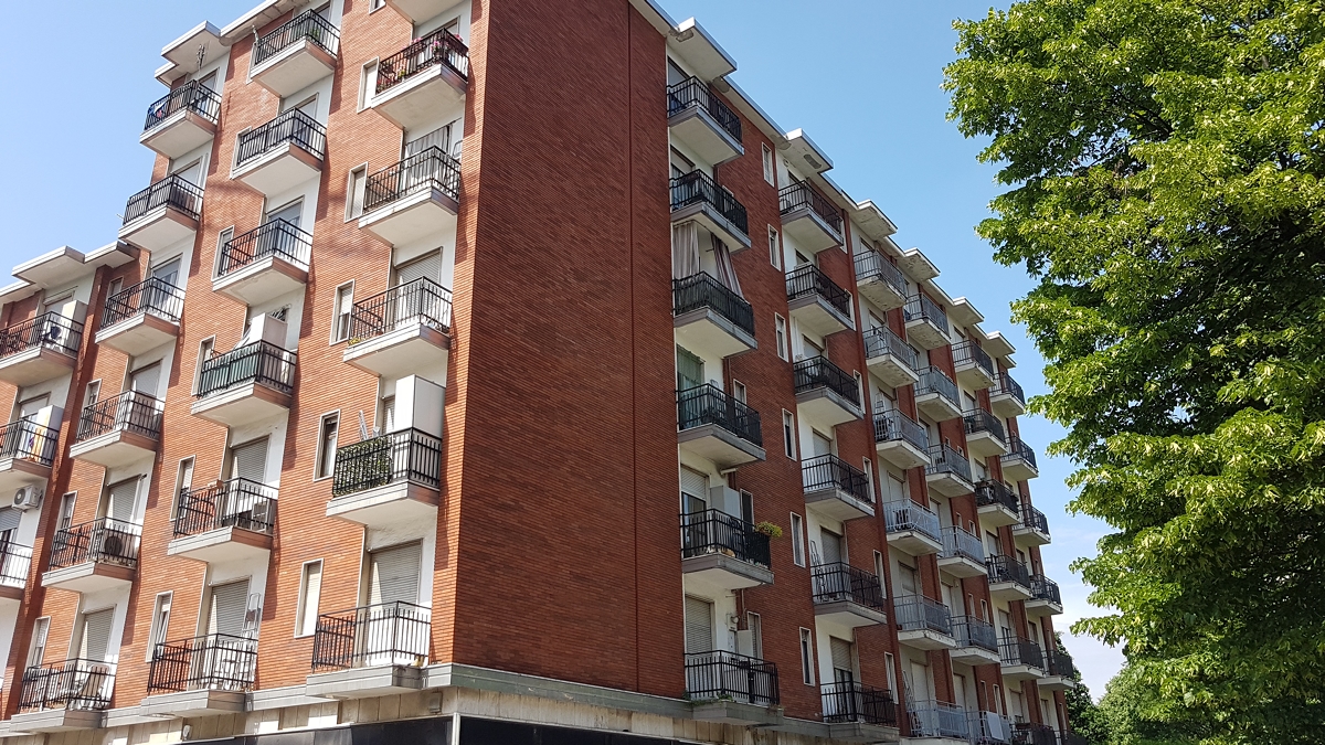 Appartamento in vendita a Torino Zona Mirafiori Nord Via Veglia